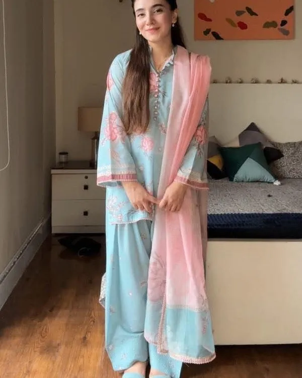 media_6a02e594a2e1b elegant-soft-silk-3-piece-set-with-cotton-orna