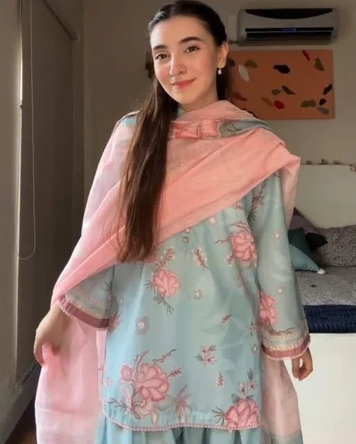 media_6a02e594d696c elegant-soft-silk-3-piece-set-with-cotton-orna