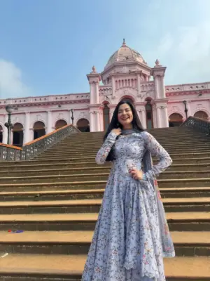 ✨ হানিয়া আমির ভাইরাল গাউন সেট ✨ 🌸 পাকিস্তানি ফ্যাশনের ট্রেন্ডি কালেকশন