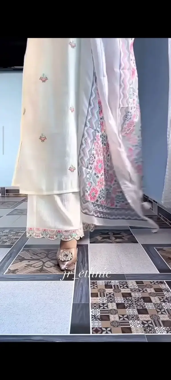 media_69e8bc016fa03 Luxury Chiffon Embroidered 3-Piece Set with Digital Print Orna
